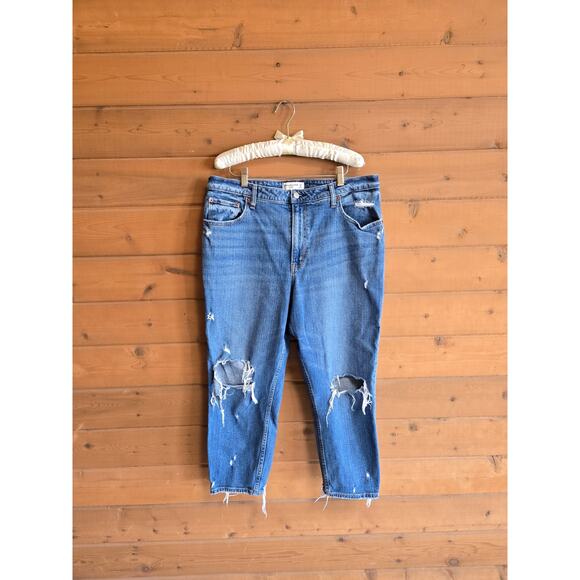 Abercrombie & Fitch Denim - Abercrombie & Fitch Jean Mom High Rise Distressed Medium Blue Raw Hem Denim